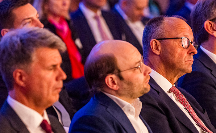 Bilder_Website_700x431_01ME_Convention